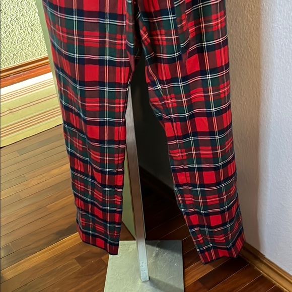 EUC Vineyard Vines Red Plaid Pants / matching belt Sz 8 - Picture 3 of 12